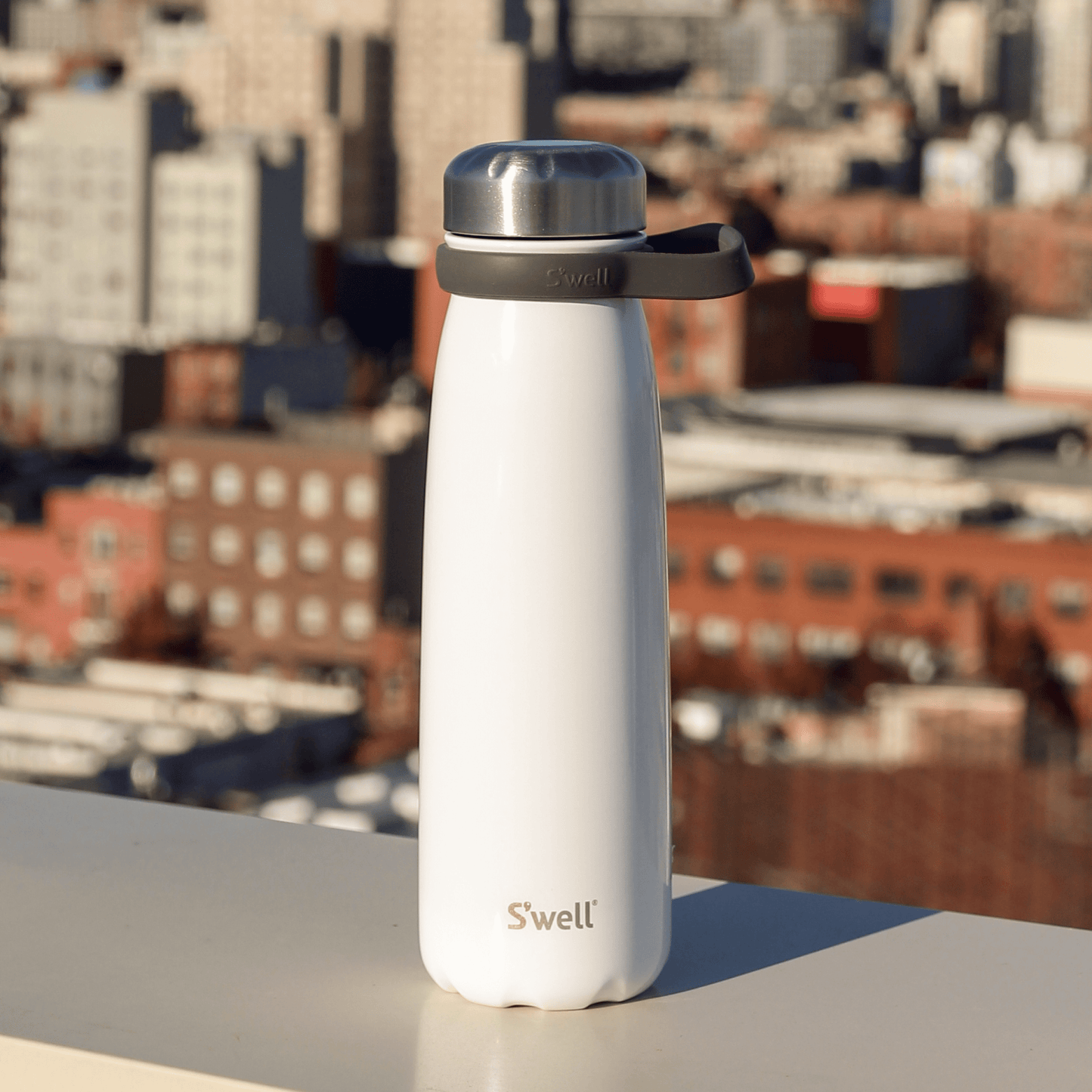 traveler-40oz-h5 Swell-Water-Bottle-Traveler-40oz-White-Angel-Food-Lifestyle.png